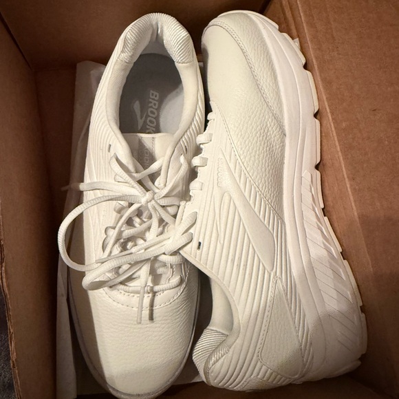 Brooks Men's Addiction Walker 2 Walking Shoe size 11 xtra wide new - Picture 1 of 5